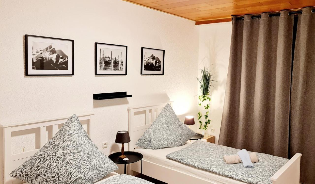 Elena Flat Sonnenblumen Duisburg Zentrum Εξωτερικό φωτογραφία